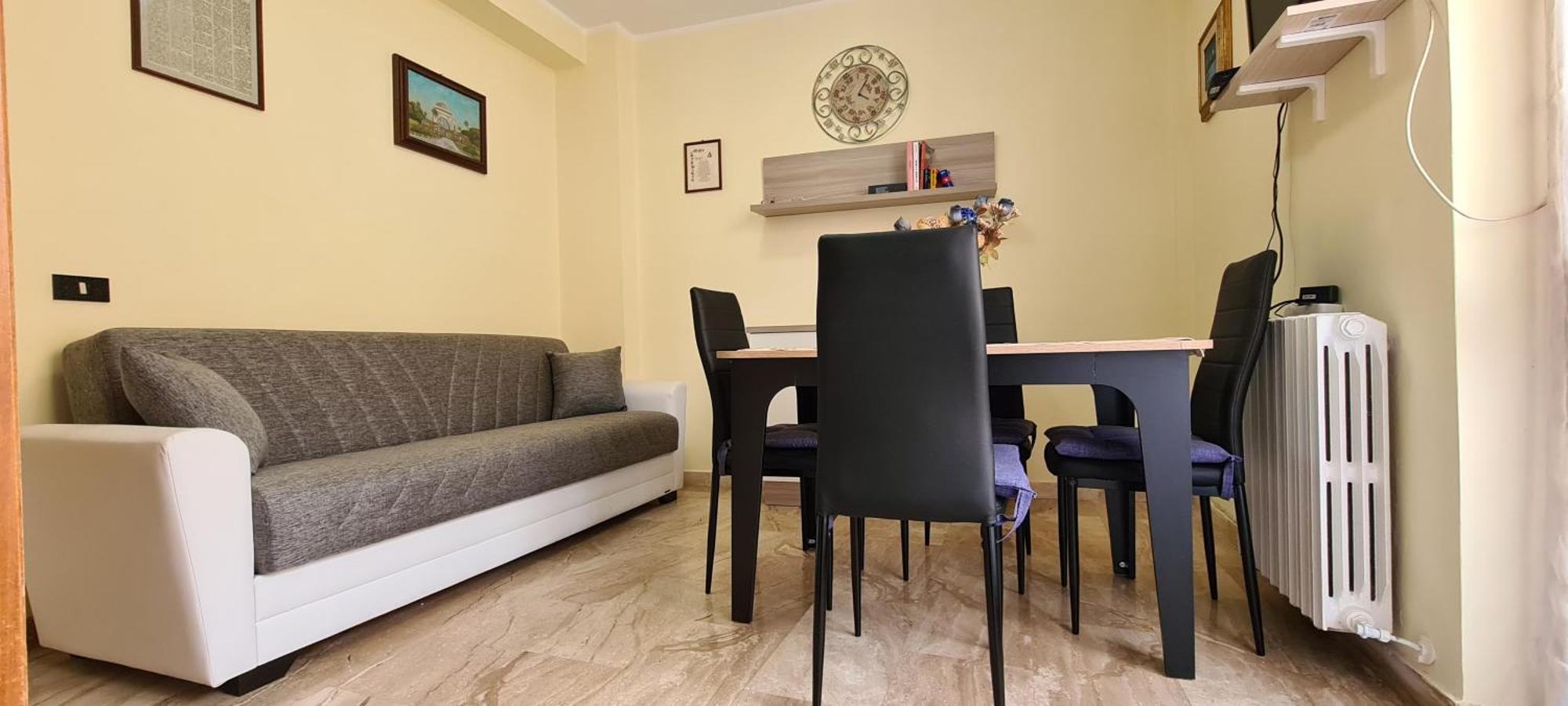 Em Holiday Apartment Quartu SantʼElena Extérieur photo