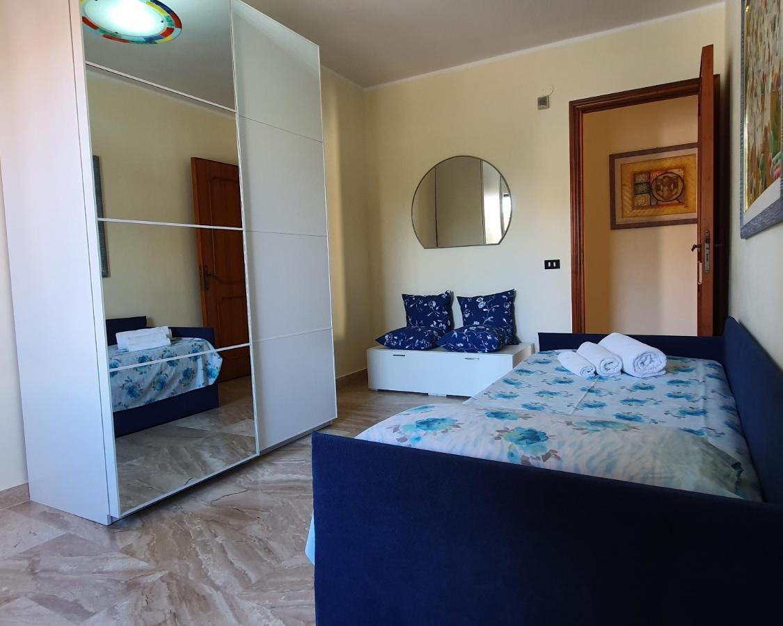Em Holiday Apartment Quartu SantʼElena Extérieur photo