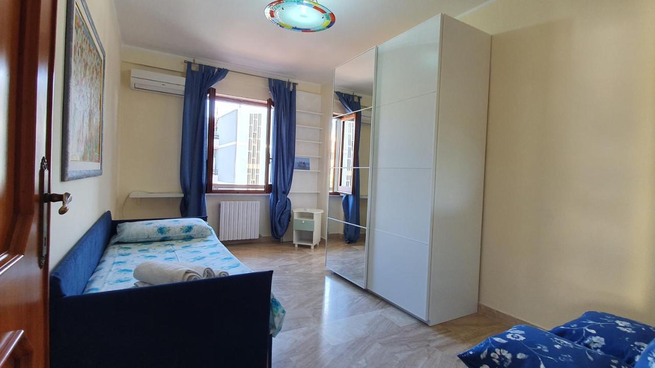 Em Holiday Apartment Quartu SantʼElena Extérieur photo